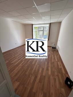Obchodno - kancelárske priestory v Nitre - 3