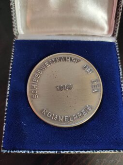 Stará nemecká vojenská medaila,plaketa Rommel - 3