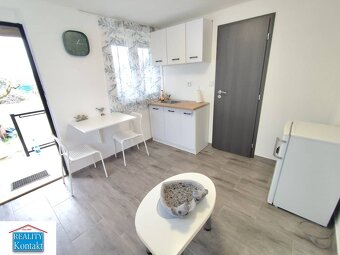 Znížená cena Ponúkame na predaj chatku - Nové Zámky - 3