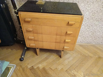 Ptredám retro skrine - 3