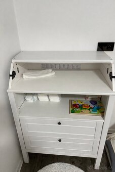 Prebaľovacia komoda a postielka Ikea Sundvik - 3