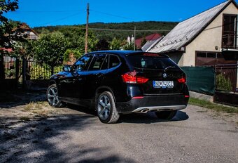 BMW X1 xDrive 23d A/T 150KW - 3