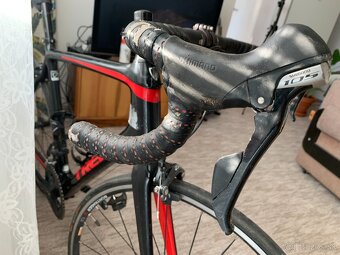 TREK EMONDA S5 ČIERNO ČERVENÁ 58cm Karbon 2017 - 3