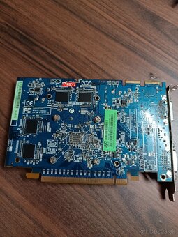Sapphire HD 3650 - 512 MB - 3