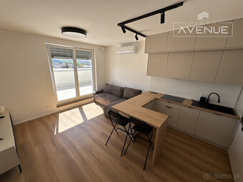 ZARIADENÁ NOVOSTAVBA 2+kk ŽILINA - ŠIRŠIE CENTRUM (47m2) s T - 3