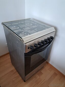 Kombinovny sporak plyn/elektrina - 3