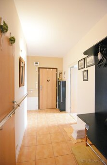 Na predaj príjemný 3 izbový byt Trenčín – Juh,výhľad balkón - 3