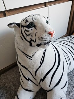 Nadrozmerne plysove hracky Lev a Tiger a plysova sedacka - 3