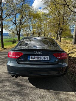 Audi A5 2.0 TDi (2011) – šedá metalíza - 3