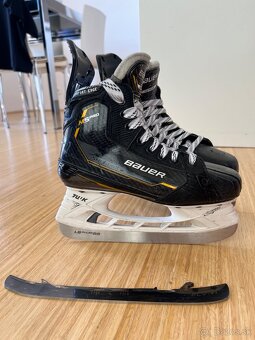 PREDAM KORČULE BAUER SUPREME M5 PRO INT - 3