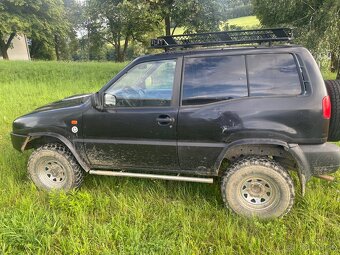 Nissan Terano 2 - 3
