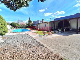 ADOMIS - Predáme rodinný dom Moravská ul. Košice,garáž,bazén - 3