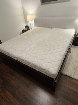 Manželská postel 180x200 cm - 3