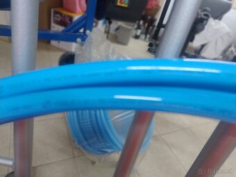 Trúbka na podlahovou. - 3