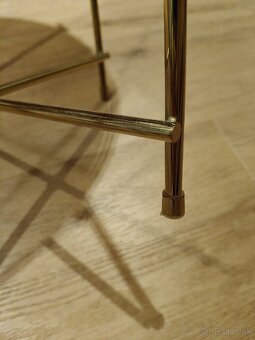 Zlatyprirucny stolik so zrkadlovym vrchom - 3