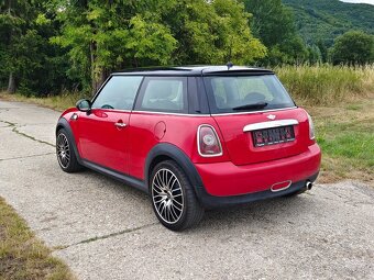 Mini Cooper 1.4 • 70kw • 2009 • Klima - 3
