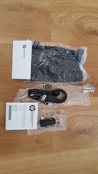 Predám autonabíjčku HP Elitepad 12W USB Auto Adapter - 3