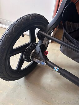 Kocik Britax BOB revolution pro - 3