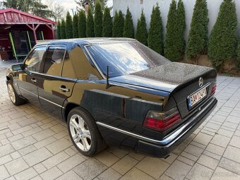 Mercedes 124 E200 - 3