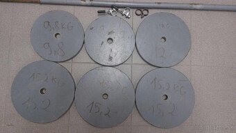 kovové kotúče/závažia 57kg + tyč - 3