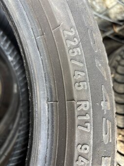 225/45 r17 - 3
