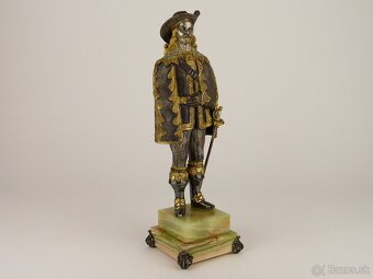 Bronzová Soška - Francuzky Mušketier - Giuseppe Vasari - 3