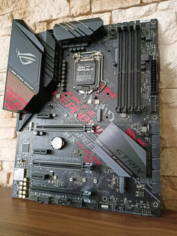 Herní doska ASUS ROG STRIX Z390-H GAMING, socket 1151 - 3