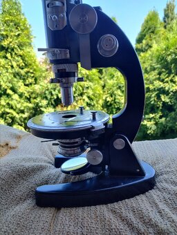 Meopta polarizačný mikroskop - 3
