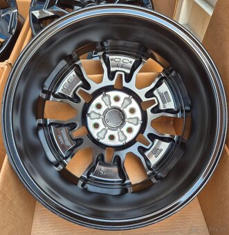 Nové originál Alu disky Nissan Navara/ pathfinder/ Renault - 3