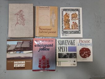 knihy o krojoch, ľudovom umení, ľudový odev - 3