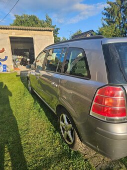Opel Zafira 1.9Tdi 74kw 7 miest - 3