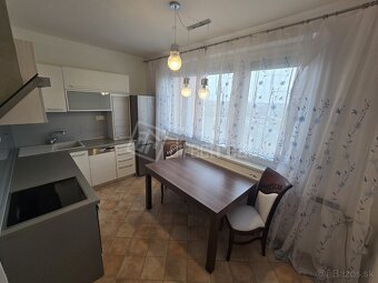 Čiastočne zrekonštruovaný zariadený byt s klimatizá… - 3