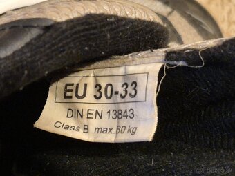 Korčule veľ. 30-33 nastaviteľné - 3