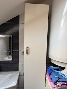 Skriňa s umývadlom - 3