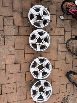 Predám 16-ky elektrony na pajero - 3