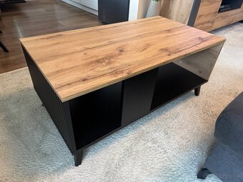 Konferenčný stolík - 3