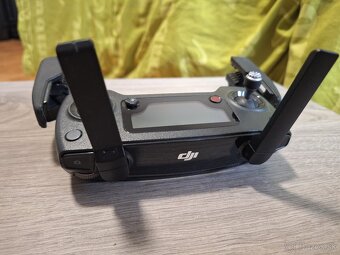 Diaľkový ovládač DJI GL200A - 3