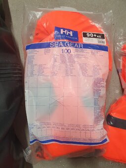 Záchranné vesty na čln Helly Hansen - 3