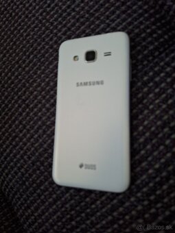 Samsung J3 - 3
