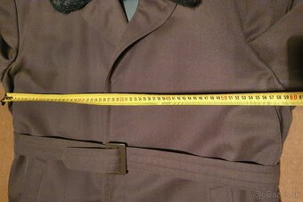 Predám kvalitný pánsky zateplený kabát s podšívkou v. L–XL - 3