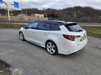 Toyota corolla 1,8 hybrid TS kombi GR - 3