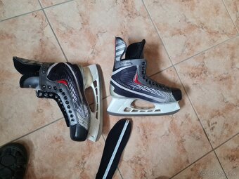 Predám hokejové korčule Bauer Vapor X 15 - 3