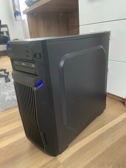 Predám zostavu herného PC + monitor, klávesnica, myš. - 3