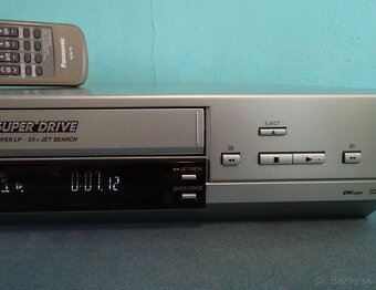 Špičkový videorekordér PANASONIC NV-HV61, 6 hlav,Hifi Stereo - 3