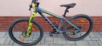 Predám horský bicykel scott scale 26 - 3