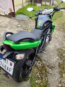 Kawasaky 650 - 3