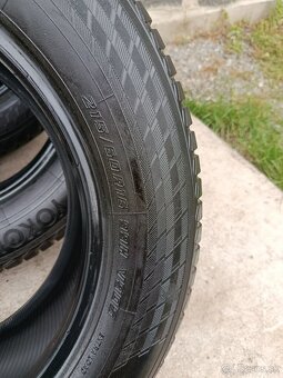 Yokohama Zimne pneu 215 / 60R16 - 3