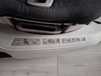 Autosedačka Petite&Mars Reversal II Isofix Stone Air (0-18 k - 3