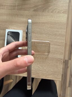 iPhone 16 Pro 128GB prírodný titán - 3