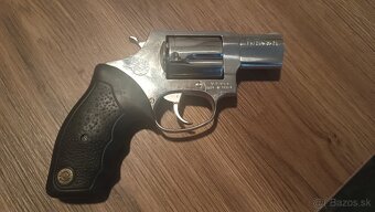 Taurus 357 magnum - 3